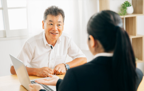 各種関係機関への連絡と相談支援